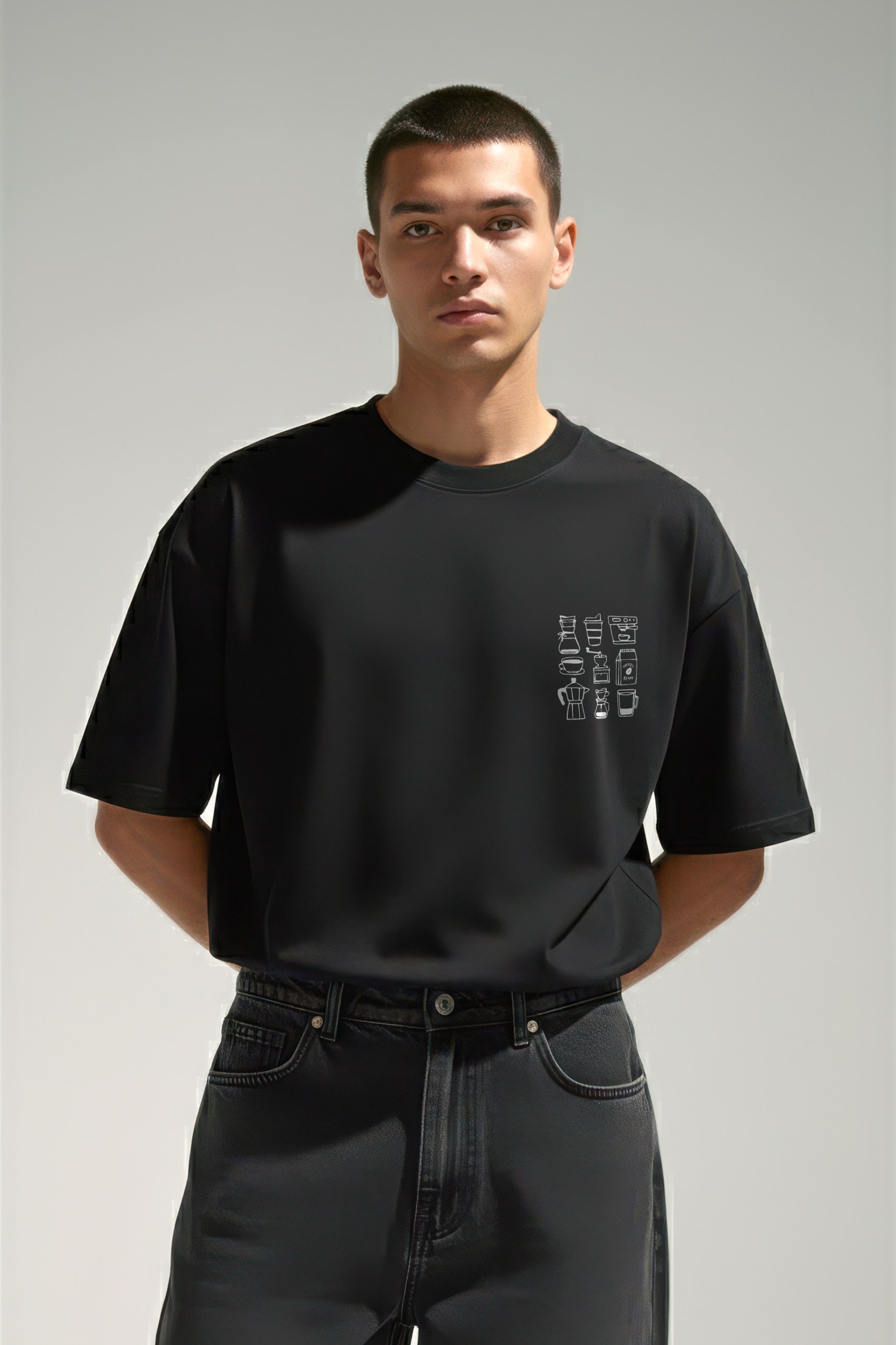 ESSENTIALS TEE