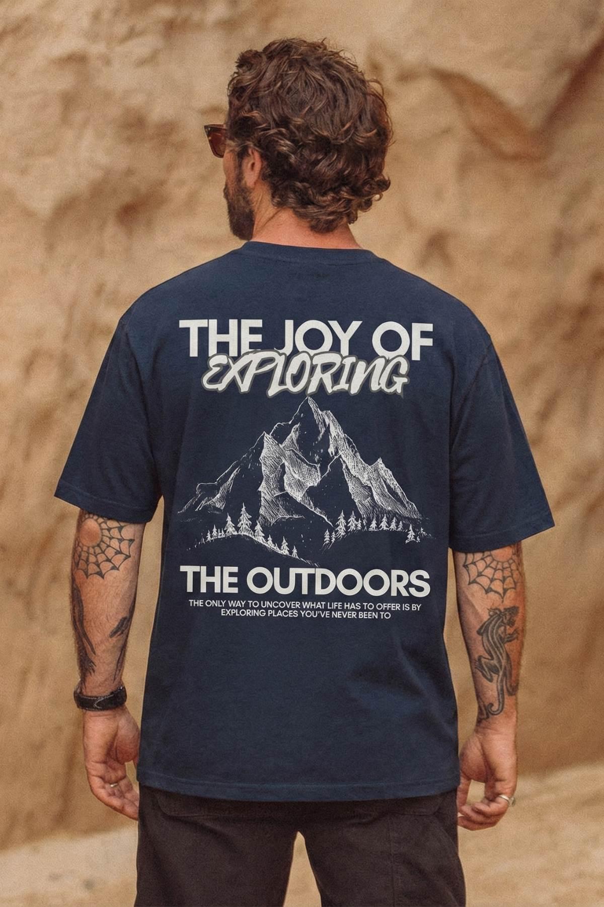 EXPLORE THE OUTDOORS TEE